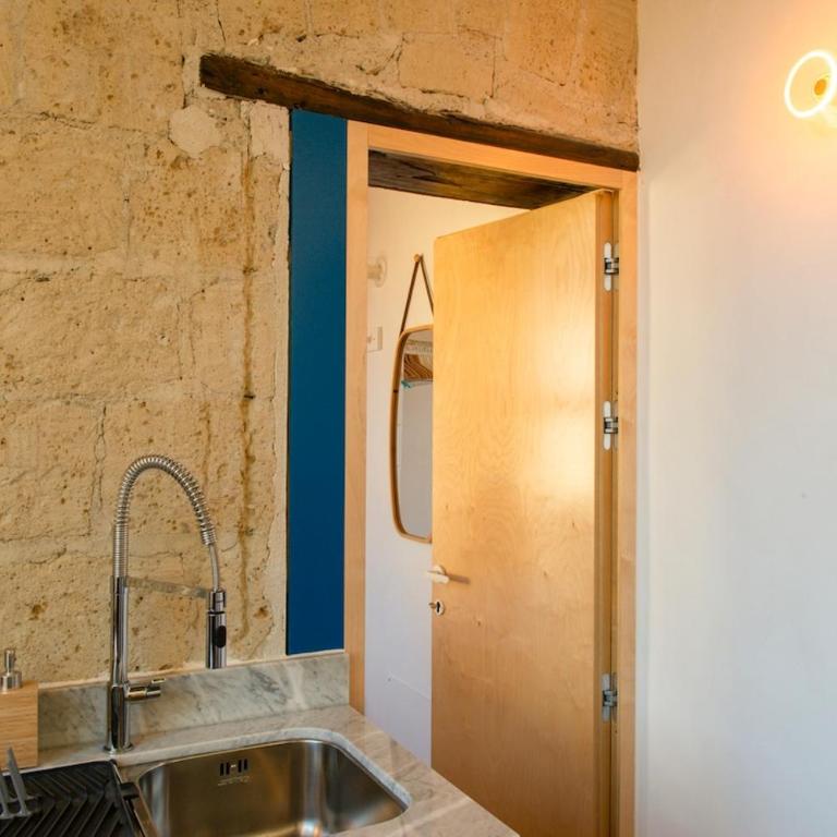 Boutique Apartment Spaccanapoli - Appartamento con 2 Camere da Letto e con Vista - 30