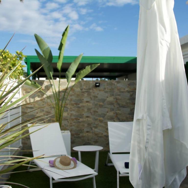 Relax Beach Flor - Two-Bedroom House - 11