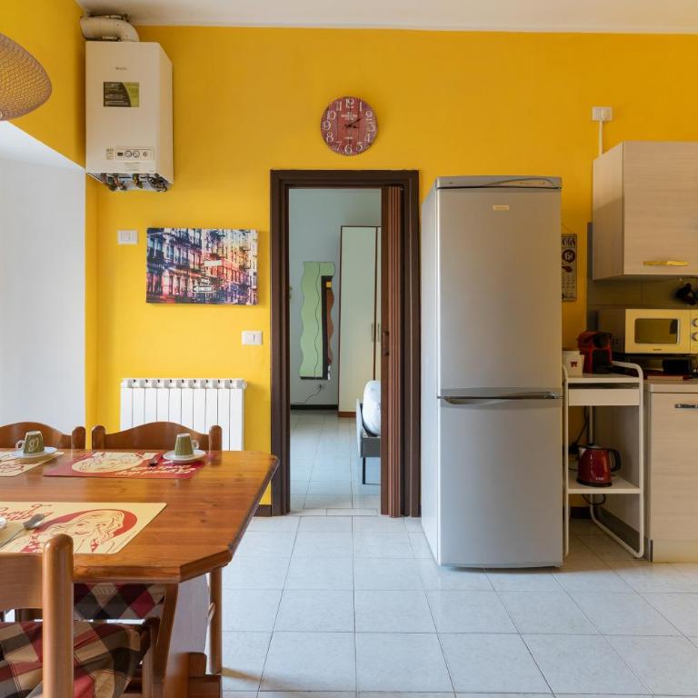 GuestHost - Alla Piccola Bicocca Comfy Flat - Appartamento con 1 Camera da Letto - 2