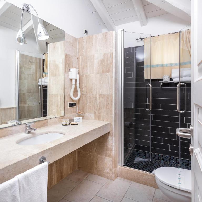 Nicolaus Prime Villas Resort - Double Room with Sea View - 2
