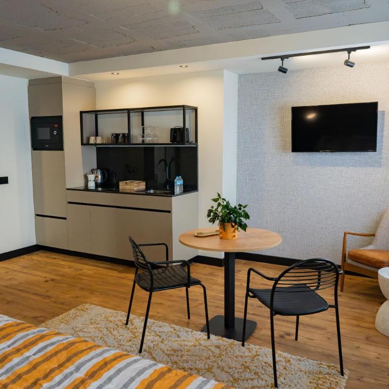 BUBU Apartments By Exclusive Homes - Estudio con vistas interiores - 24