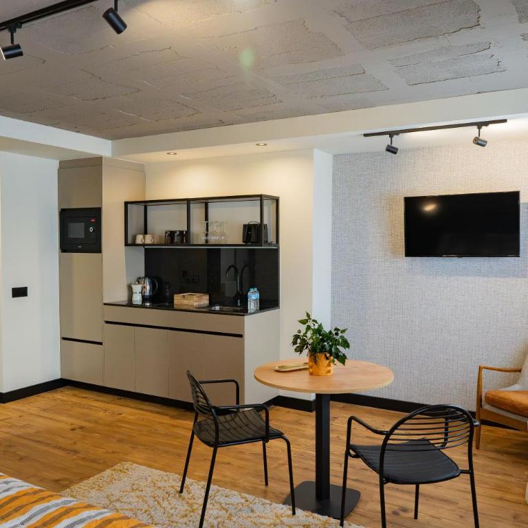 BUBU Apartments By Exclusive Homes - Estudio con vistas interiores - 23