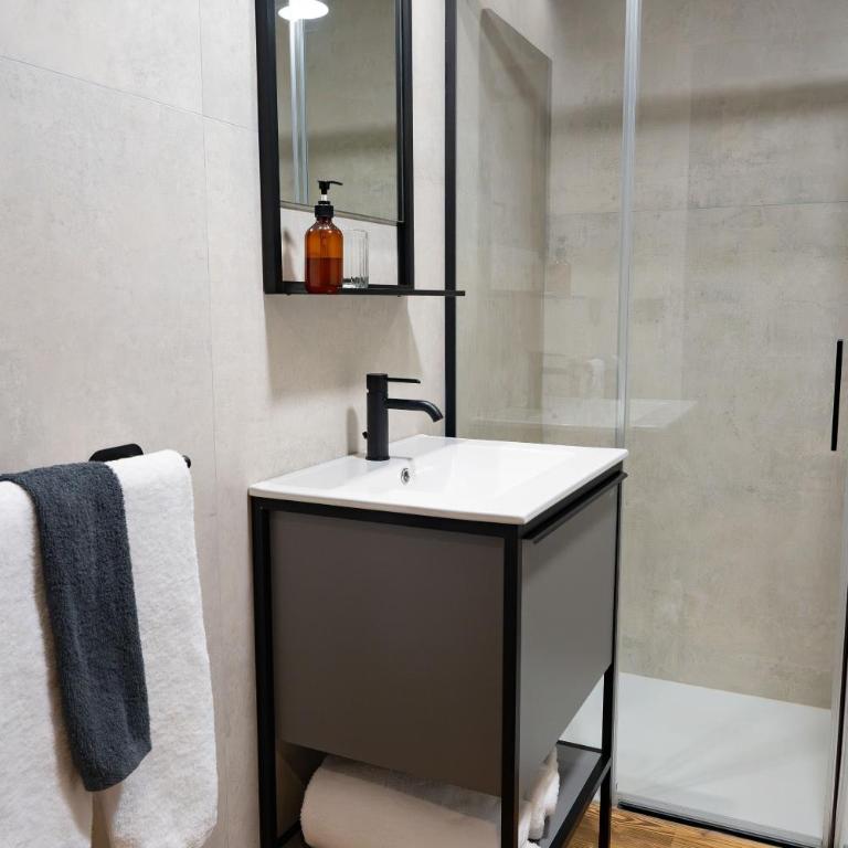 BUBU Apartments By Exclusive Homes - Estudio con vistas interiores - 17