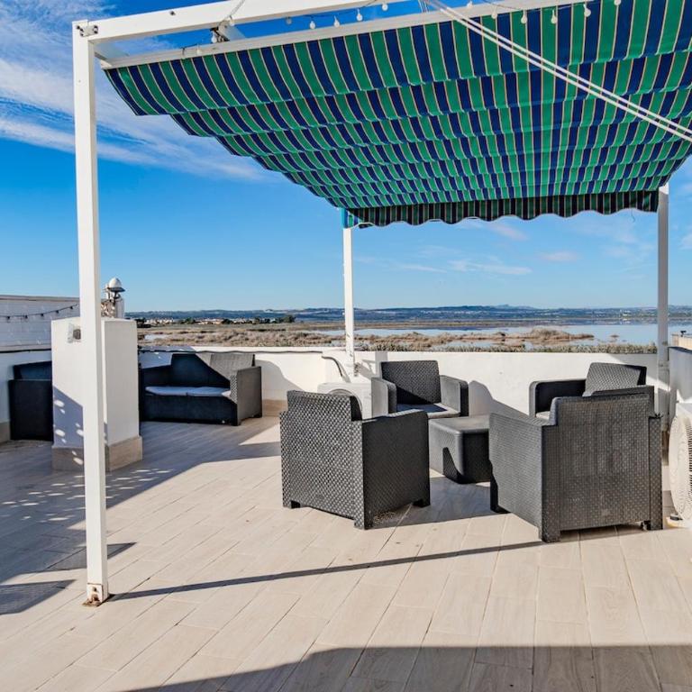 Spacious 3-Bed Apartment with Stunning Lake Views - Apartamento de 3 dormitorios - 34