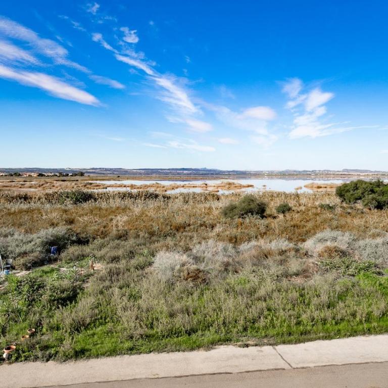 Spacious 3-Bed Apartment with Stunning Lake Views - Apartamento de 3 dormitorios - 36