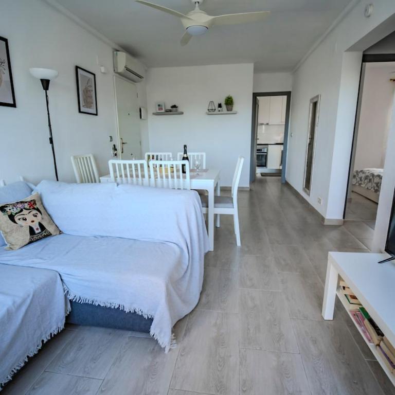 Spacious 3-Bed Apartment with Stunning Lake Views - Apartamento de 3 dormitorios - 10