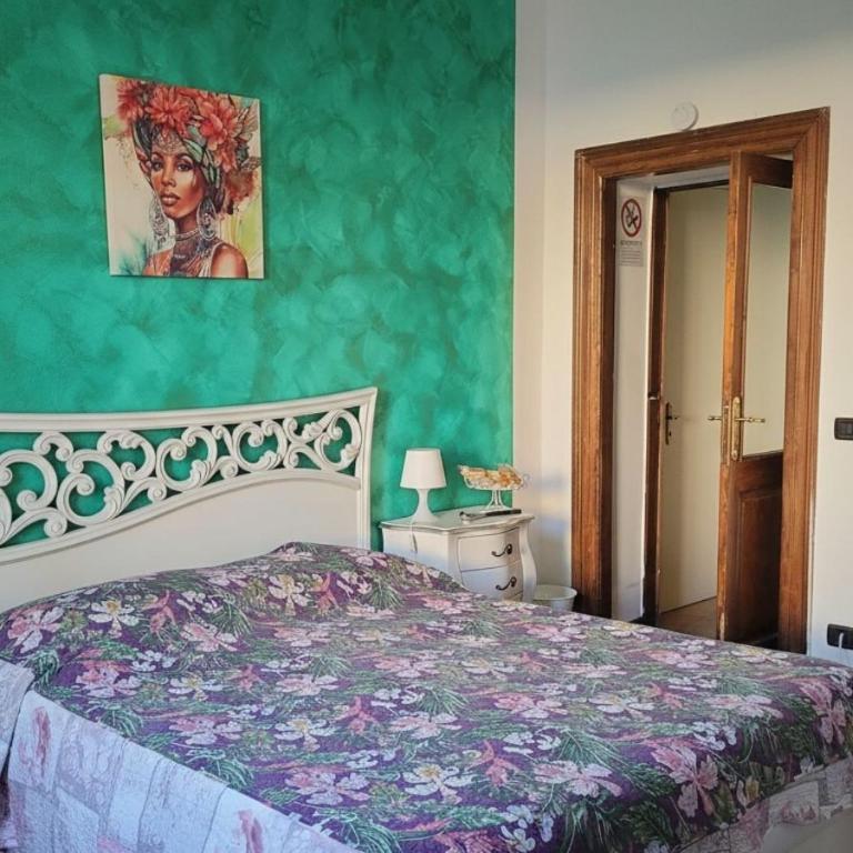 La casa di Circe - Camera Matrimoniale con Bagno Privato - 4