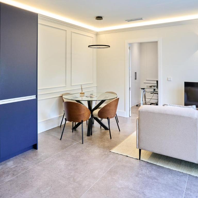 SENIOR LIVING - Villas Harmonices Mirasierra - Two-Bedroom Superior Apartment - 3