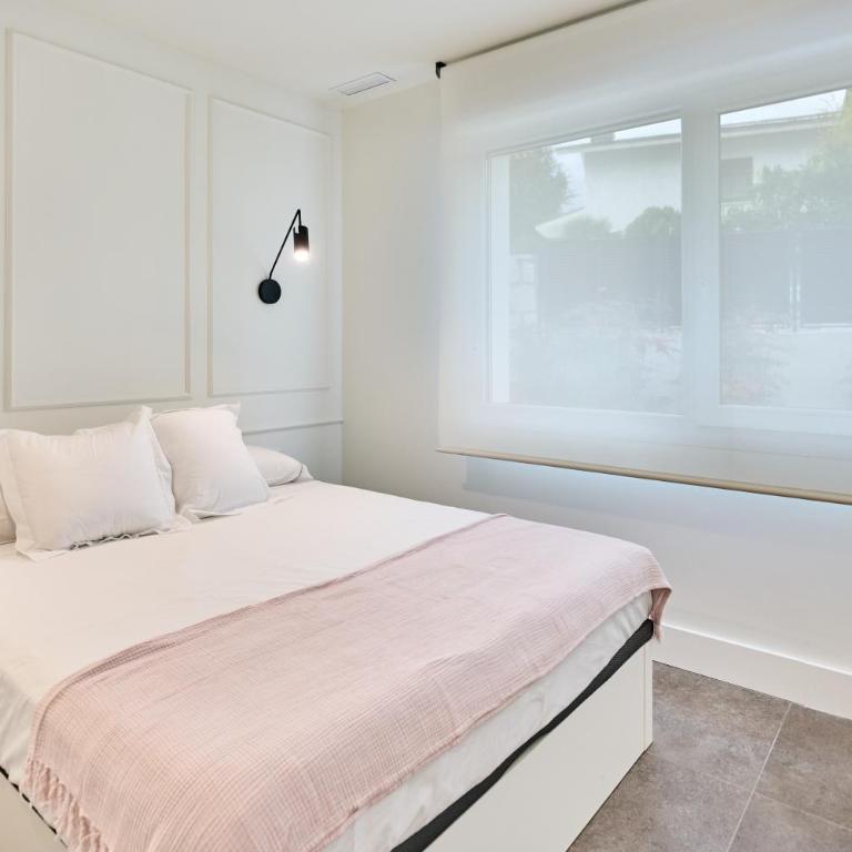 SENIOR LIVING - Villas Harmonices Mirasierra - Two-Bedroom Superior Apartment - 4