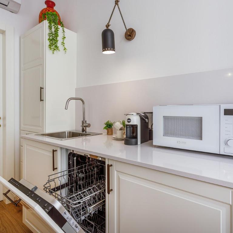 Dimora d'Autore - Charm in the Heart of Modena - Appartamento con 1 Camera da Letto - 10