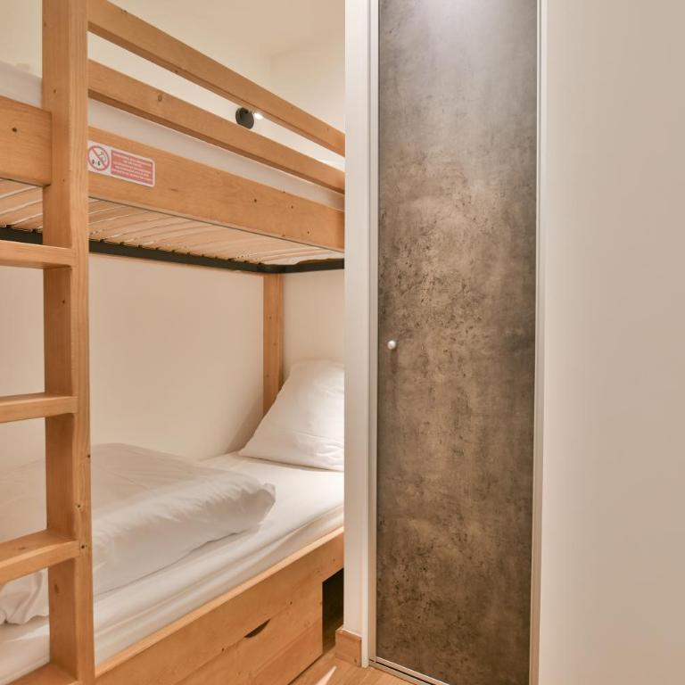 Les Chalets de L'Aiguille B201 - Appartement 2 Chambres - 17