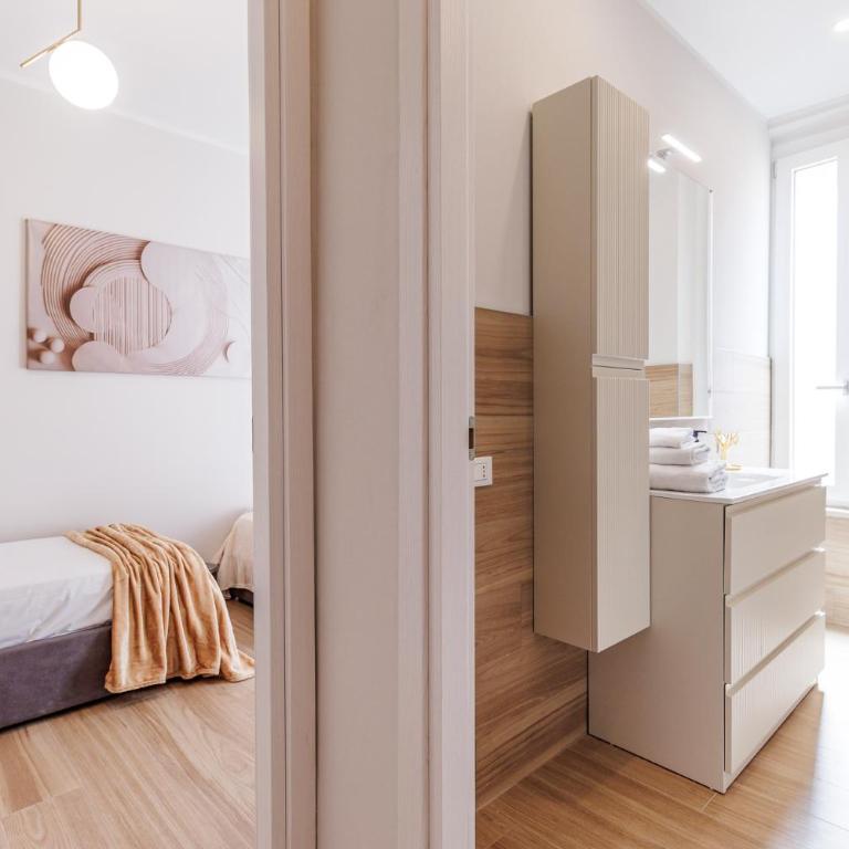 Chiara Apartment 6 guest - Train Station - Parking - Appartamento con 3 Camere da Letto - 14