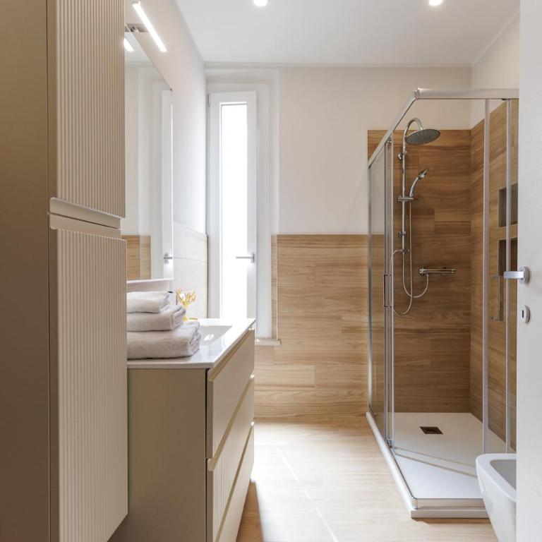Chiara Apartment 6 guest - Train Station - Parking - Appartamento con 3 Camere da Letto - 15