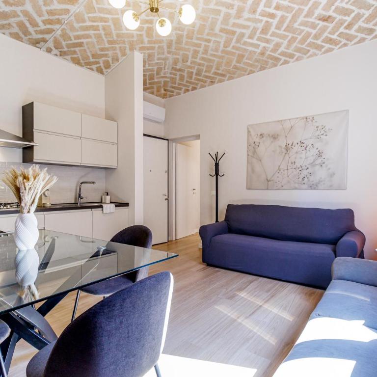 Chiara Apartment 6 guest - Train Station - Parking - Appartamento con 3 Camere da Letto - 1