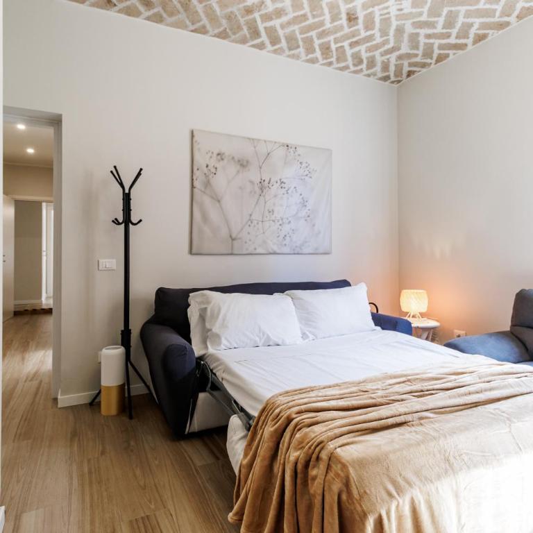 Chiara Apartment 6 guest - Train Station - Parking - Appartamento con 3 Camere da Letto - 16
