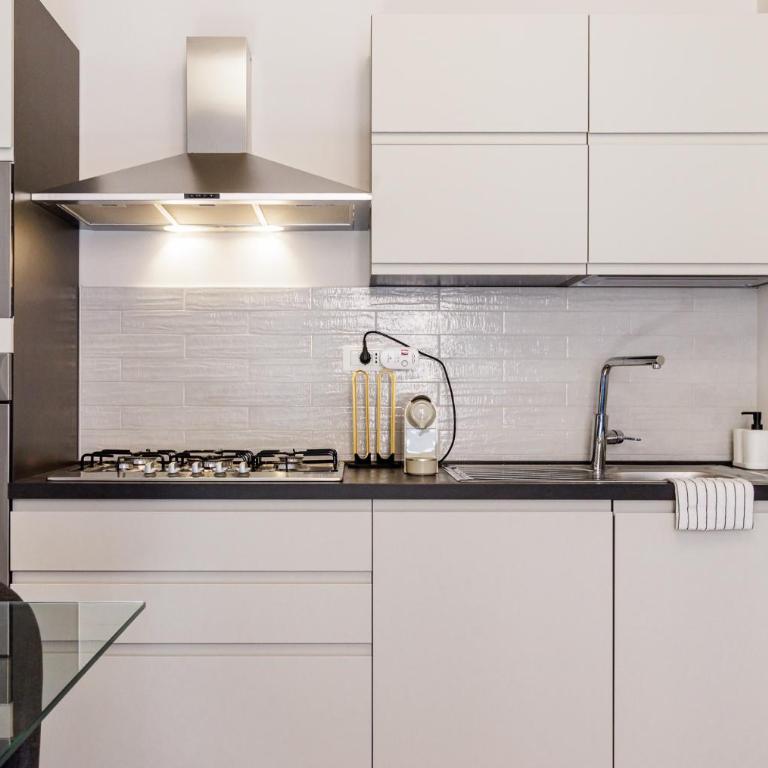 Chiara Apartment 6 guest - Train Station - Parking - Appartamento con 3 Camere da Letto - 49