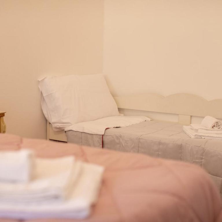 Piazza Grande-Giallo Cremisi - Two-Bedroom House - 11
