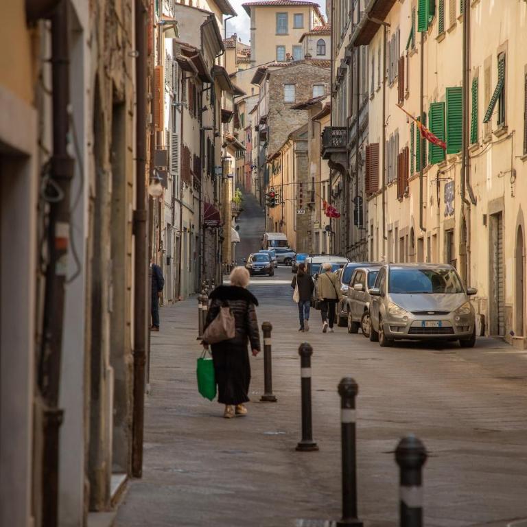Piazza Grande-Giallo Cremisi - Two-Bedroom House - 13