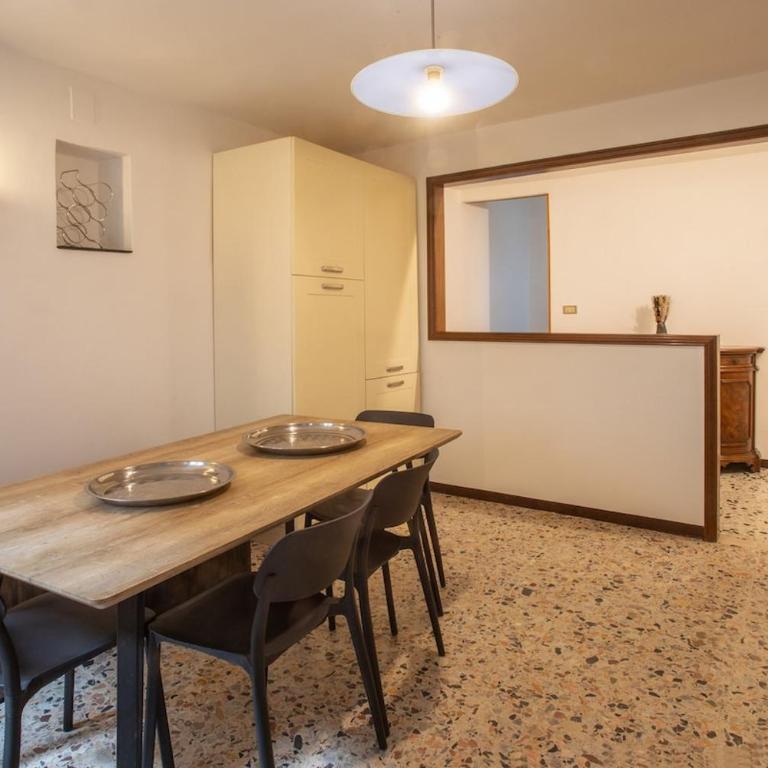 Piazza Grande-Giallo Cremisi - Two-Bedroom House - 16