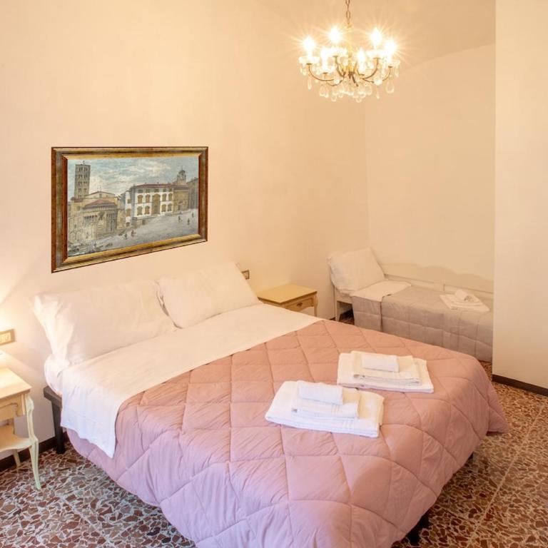 Piazza Grande-Giallo Cremisi - Two-Bedroom House - 25
