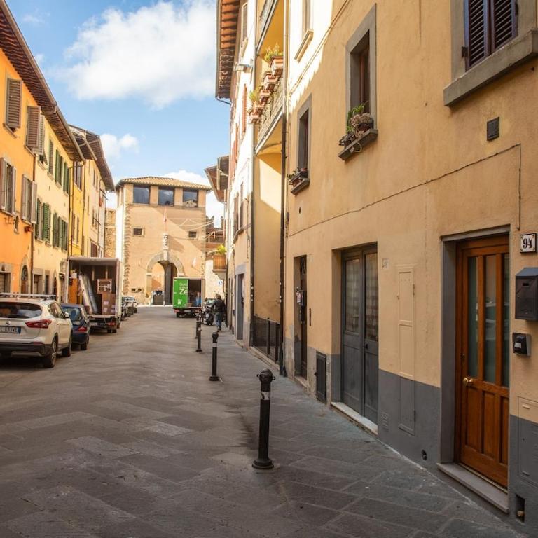 Piazza Grande-Giallo Cremisi - Two-Bedroom House - 30
