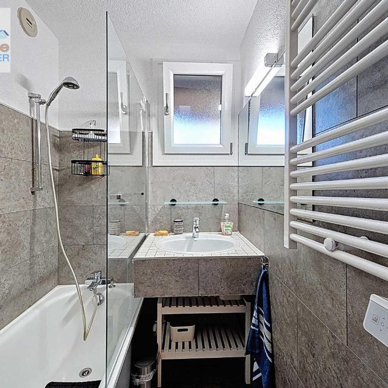 Appartement à Châtel avec balcon, parking et WIFI - Appartement 2 Chambres - 3