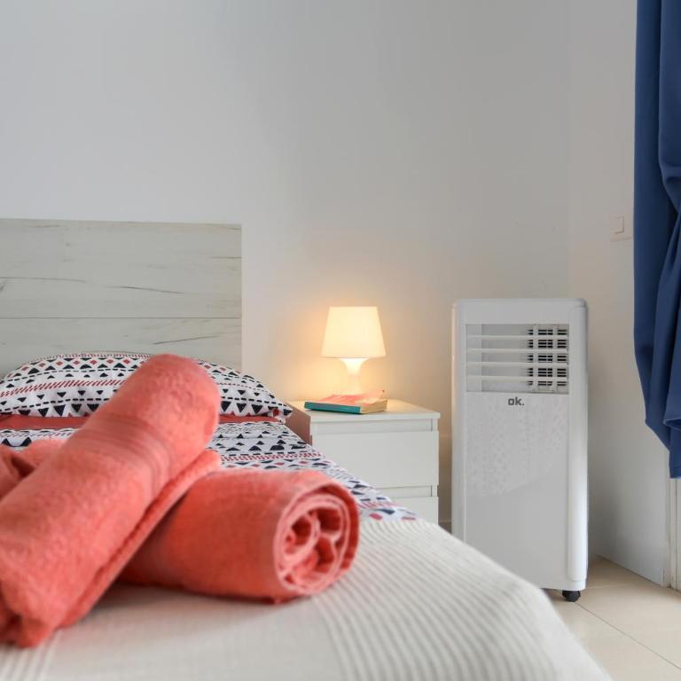 Top Floor Studio, Pools, Fast Internet, Parking - Estudio Deluxe con cama grande - 12