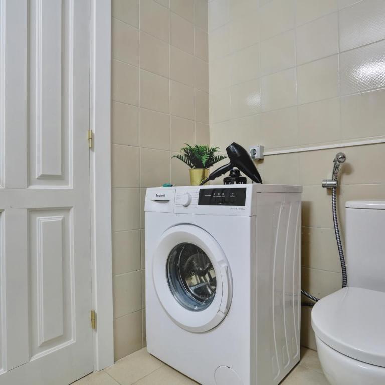 Top Floor Studio, Pools, Fast Internet, Parking - Estudio Deluxe con cama grande - 17