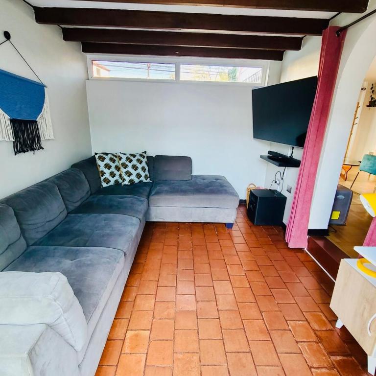 Central Santiago Haven - Four-Bedroom House - 4