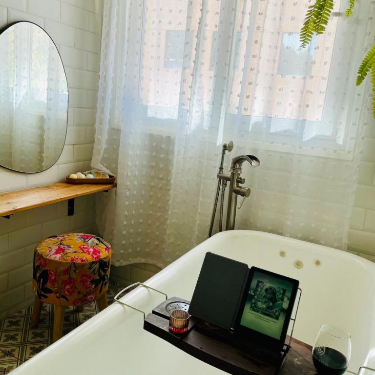 Central Santiago Haven - Four-Bedroom House - 28