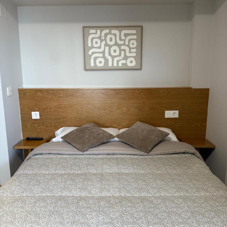 Hostal Restaurante Iruñako - Habitación con cama grande - 2