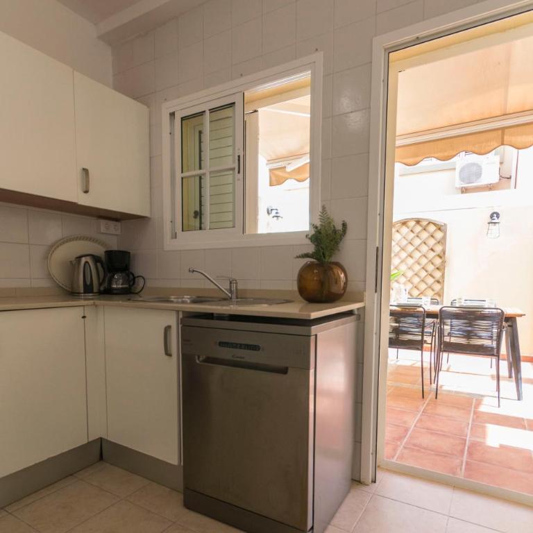 Velas 81 Meloneras 2 terrazas BBQ y piscina - Apartment - 24