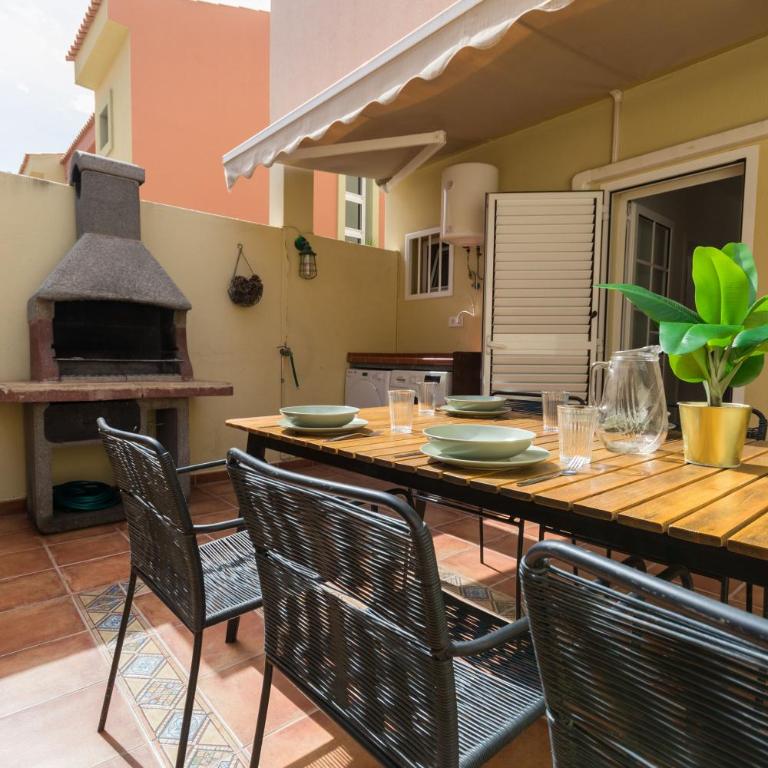 Velas 81 Meloneras 2 terrazas BBQ y piscina - Apartment - 1
