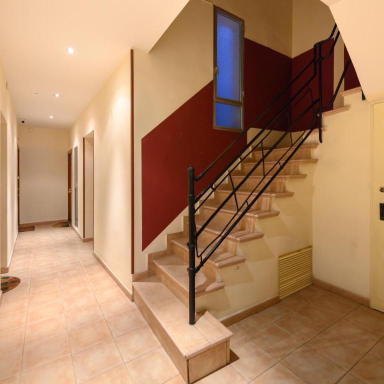Apartamento con 2 dormitorios, 2 baños y sofá cama ideal para familias en Madrid Temporal CAR1012 - Two-Bedroom Apartment - 43