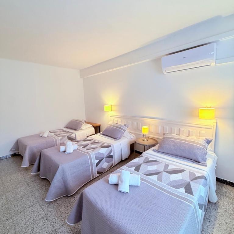 L'Illa Hotel - Habitación Triple - 3