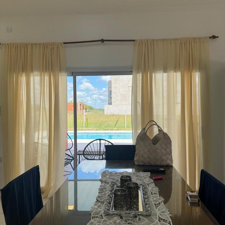 Casa con piscina pacífica en Gualeguaychú - Casa de 2 dormitorios - 13
