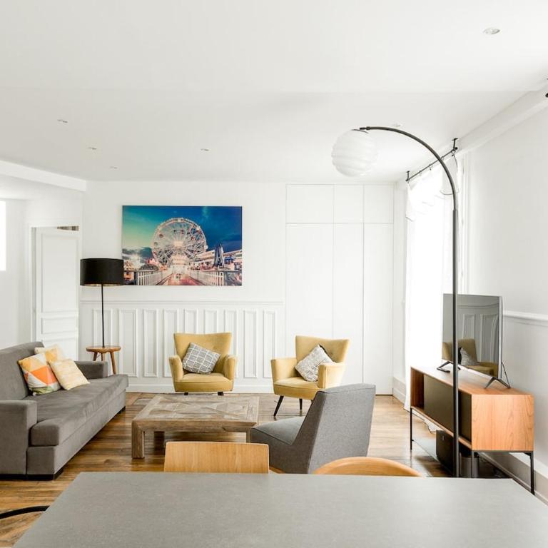 Sweet Escape - Two-Bedroom Apartment - 1