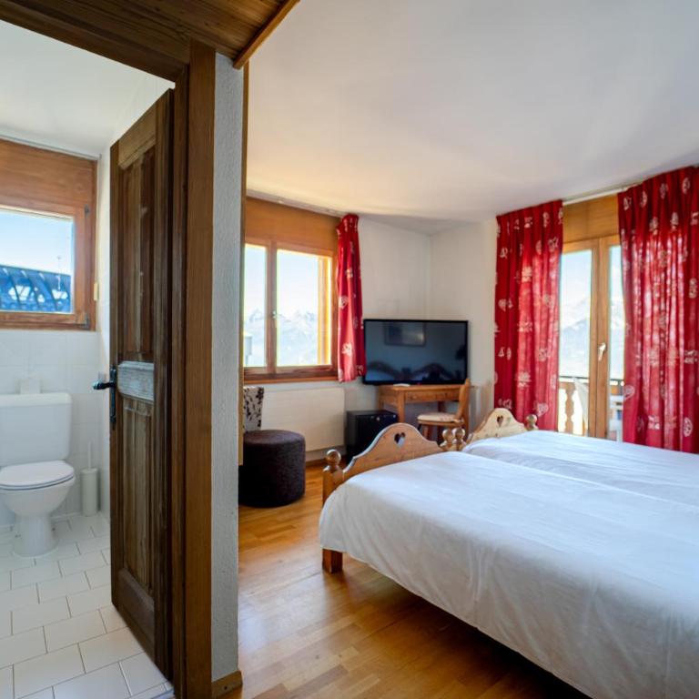 Hôtel Magrappé - Chambre Double - Vue sur Vallée - 11