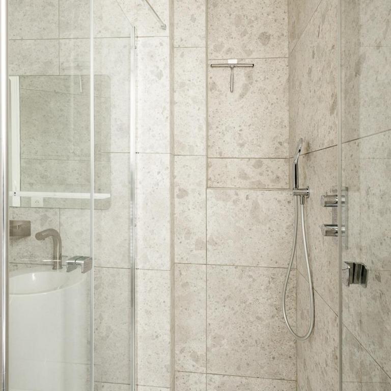 Sweet Escape - Two-Bedroom Apartment - 4