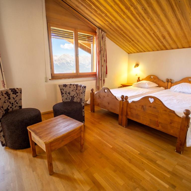 Hôtel Magrappé - Chambre Double - Vue sur Vallée - 12