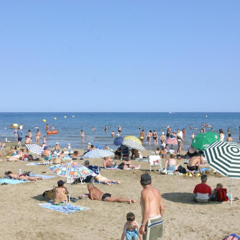 Réserve africaine 15 mn - Plage 200 m - Le Mieukerien - Appartement 2 Chambres - 23