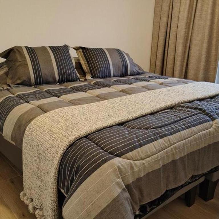 Oceana Suites Puerto Varas - Five-Bedroom House - 4