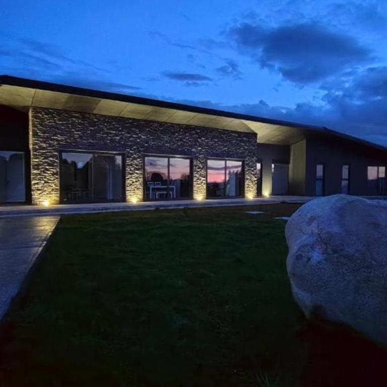 Oceana Suites Puerto Varas - Five-Bedroom House - 12