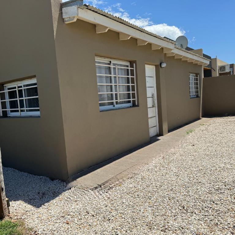 Casa una habitación, 4 personas, zona parque - One-Bedroom House - 2