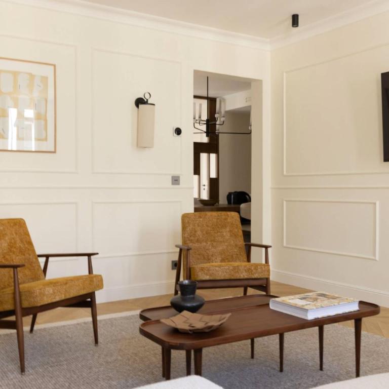 Luxurious Residence Saint Honore by onefinestay - Two-Bedroom Apartment 3 - 25