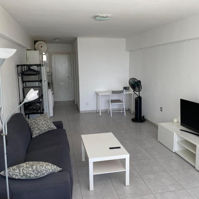 Estudio a 500m de Cala Mayor Playa con vistas al mar - Apartamento de 1 dormitorio - 3