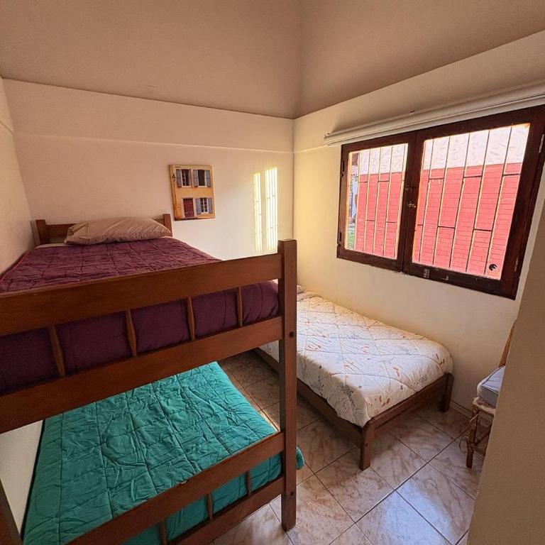Cómoda casa a pasos de la playa - Three-Bedroom House - 13