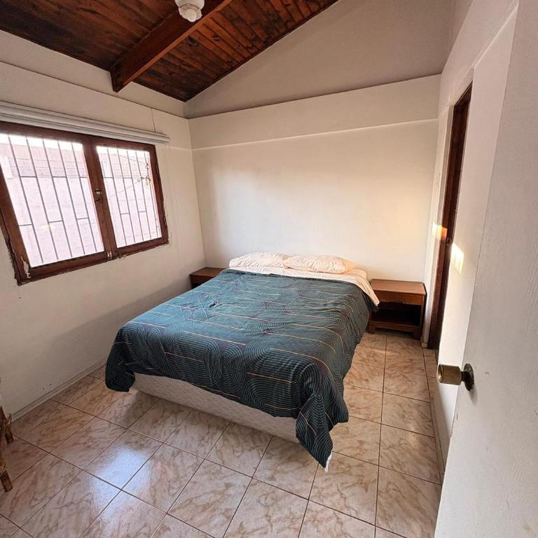 Cómoda casa a pasos de la playa - Three-Bedroom House - 14