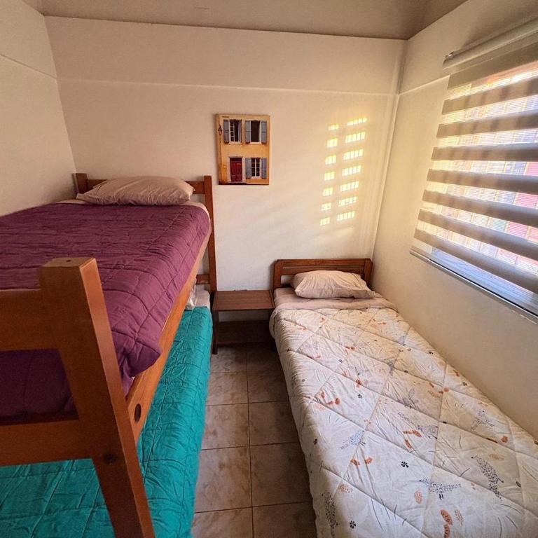 Cómoda casa a pasos de la playa - Three-Bedroom House - 17