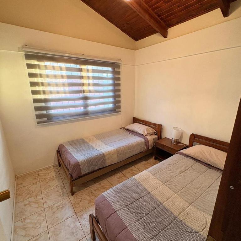 Cómoda casa a pasos de la playa - Three-Bedroom House - 19